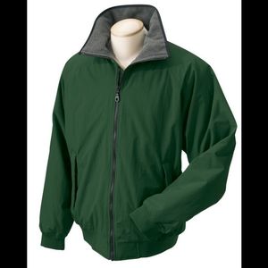 Devon & Jones green windbreaker size XL